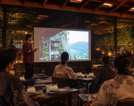 温泉の後に、地元スイーツと三朝の物語を楽しむ秋の夜 温泉の後に、地元スイーツと三朝の物語を楽しむ秋の夜