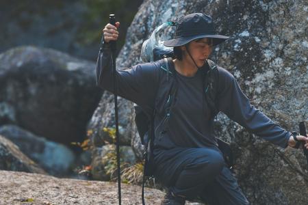 【 ZANEARTS 】登山頻度が高く、衣服の買い替えサイク