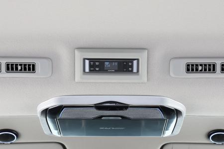 キャラバン専用リアオートエアコン・コントローラーを