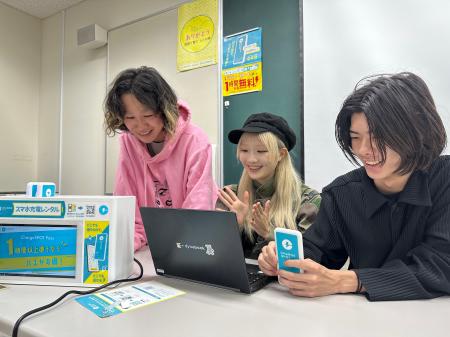 ファッションの感性で挑むモバイルバッテリー安全啓蒙