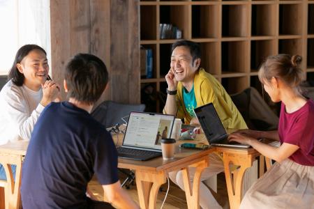 Code for Japan、新しい代表理事に川邊悠紀が就任し新