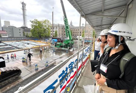 建設業を「見る」から「触れる」へ。修成建設専門学校