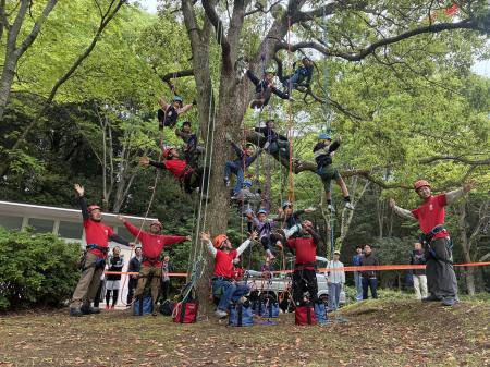 松戸中央公園でツリークライミング(R)体験会を開催！