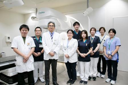 兵庫医科大学病院、「Elekta Evo」で国内初の治療を開