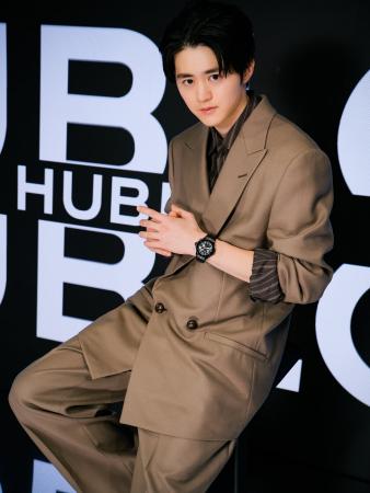 【ウブロ】鈴鹿央士、新作を纏い「HUBLOT NIGHT」に来