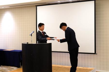 入社前の「会社の雰囲気が分からない」を減らす内定式