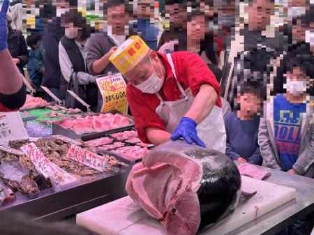 10月10日（土）「まぐろの日」には角上魚類全店で一斉