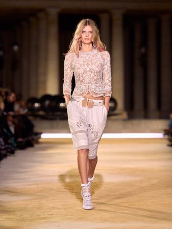 ISABEL MARANT 2027年春夏コレクションを発表 ISABEL MARANT 2027年春夏コレクションを発表
