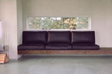 【新商品】造作ソファに本格派の座り心地を。「Built-