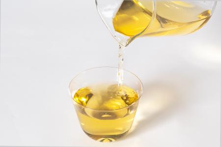 ルイボスティーはレッドだけじゃない！発酵させないか