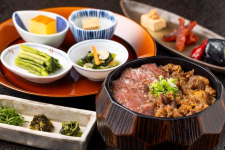 【軽井沢星野エリア　村民食堂】予約即日満席となった