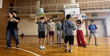 名古屋の小学生がつくった「学級目標」がルワンダ・カ 名古屋の小学生がつくった「学級目標」がルワンダ・カ