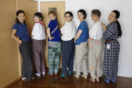 買って着るから、自分でつくって長く着るへ。「布を使 買って着るから、自分でつくって長く着るへ。「布を使