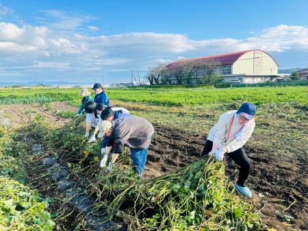 通信制高校の生徒約50名が農業・調理・震災学習を体験 通信制高校の生徒約50名が農業・調理・震災学習を体験