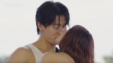 BreakingDownリポーター・小島みゆ、恋のライバルの目