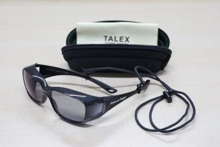 【国際興業】バス運転士へ保護メガネ（TALEX製偏光サ