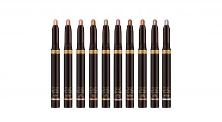 ひと塗りで叶える、ランウェイのまなざし。TOM FORD B