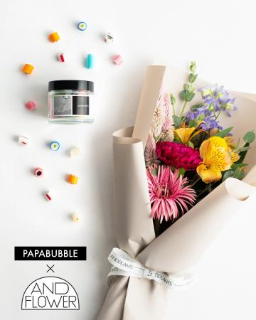 PAPABUBBLE×アンドフラワー、キャンディと花束をひと