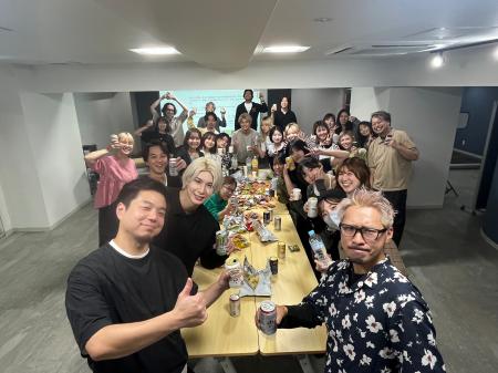 「そのハサミが、世界を変える。」松戸から世界へ!な 「そのハサミが、世界を変える。」松戸から世界へ!な