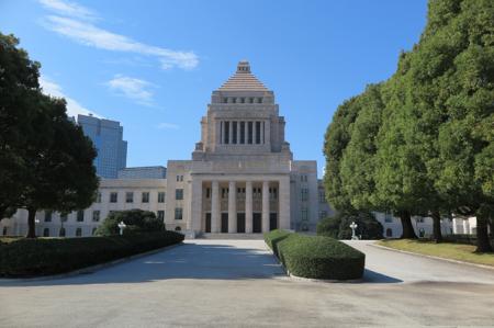 簗(やな)農相は「辞任すべき」68%、高市首相による 簗(やな)農相は「辞任すべき」68%、高市首相による