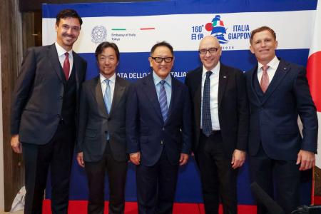 日伊外交関係樹立160周年記念、在日イタリア大使館で