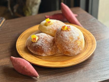 濃厚な自家製お芋クリームをたっぷり絞った「スイート