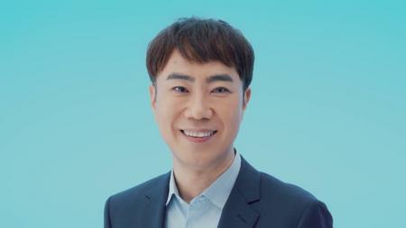 日本香堂、藤井隆さんが語りかける贈答用お線香の新CM