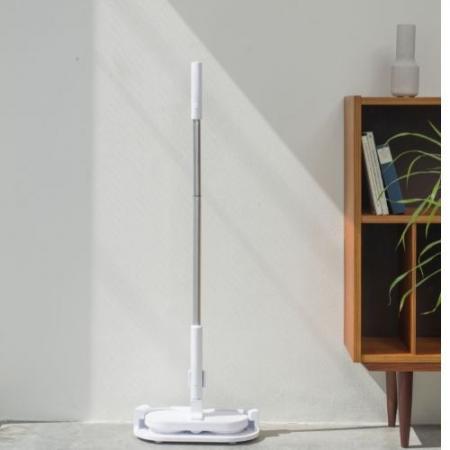 掃除したら、置くだけ。充電も収納もスムーズになった