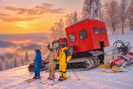 【富良野スキー場】パッセンジャーキャビン搭載の圧雪