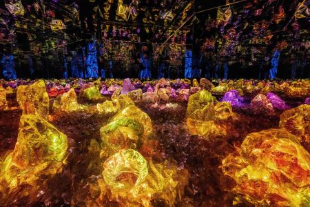 チームラボ京都に、茶寮「Teahouse in a Sea of Light