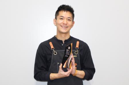 【椿屋珈琲】日本代表の千田サイフォニストが世界第3