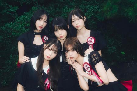 DEAR KISS、活動終了から2年を経て復活！元メンバー・