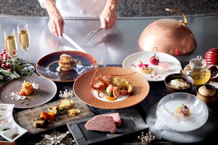 【名古屋】鉄板焼「匠」で味わう、“世界三大珍味・伊 【名古屋】鉄板焼「匠」で味わう、“世界三大珍味・伊