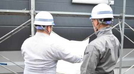 社員の奨学金返済、5年で最大120万円を補助する新制度