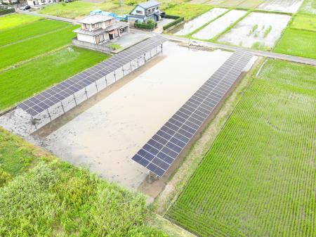 ソーラーシェアリングのスマートブルー、水田の新たな