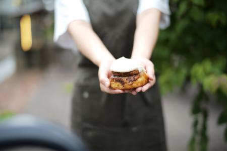 川口市のプラントベースカフェ「1110 CAFE/BAKERY」の