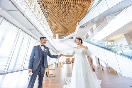 オープン前の美術館を“ふたり占め”！鳥取県立美utf-8