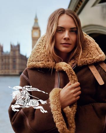 【BURBERRY】「It's Always Burberry Weather」アウ