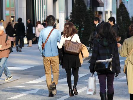 今まで意識の低かった男性たちにとって、美容コス...