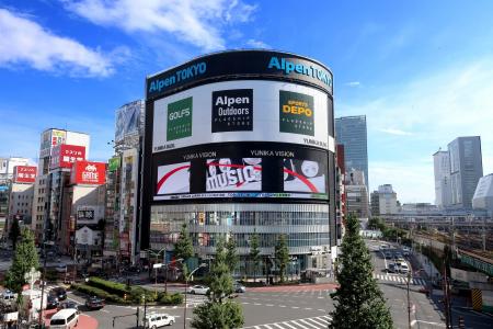 新宿「ユニカビジョン」に屋外広告視聴者データ可視化