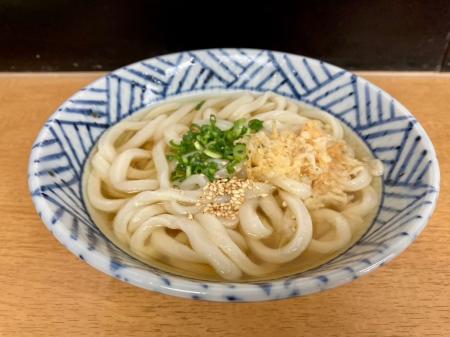 デイブレイク、香川県の讃岐うどんの名店「さか枝うど