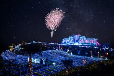 【来場者1万人突破】沖縄南部のリゾートホテルに煌め