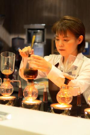 倉式珈琲店のサイフォニストがジャパンサイフォニスト