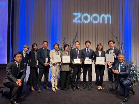 双日テックイノベーション、Zoom Partner Connecutf-8