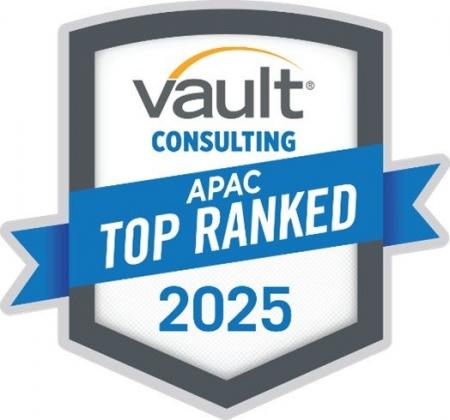 Vault Top Consulting Asia-Pacificにてアーサー・デ