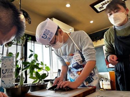 熊本の海の幸をさばいて、オリジナル郷土料理をつくろ