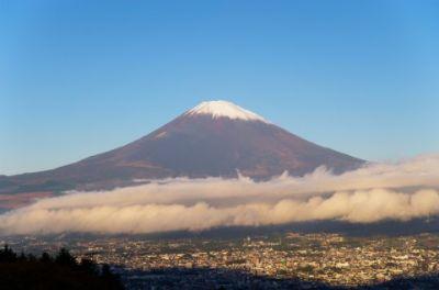 【車いすの少年感激！】障がいに負けず富士山登頂成功