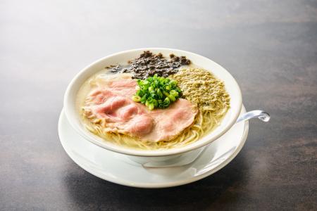 【楽園タウン池袋】行列の絶えないラーメン店「むかん