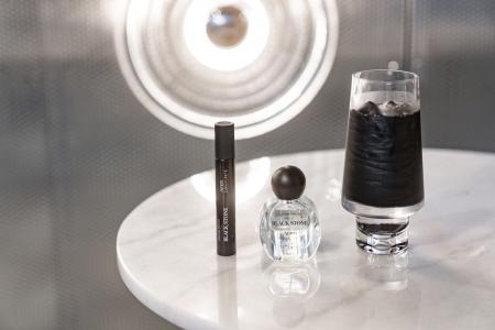 SNSで話題の表参道の人気カフェにて、【Ameri×SINN PU