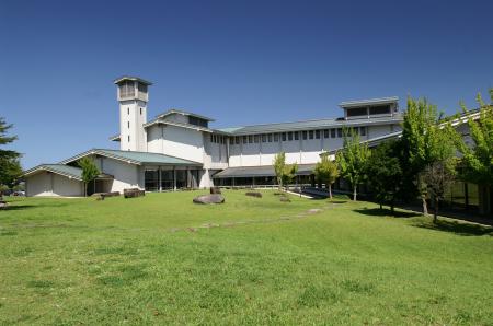 ４月１日（火）に「愛知県陶磁美術館」本館リニューア